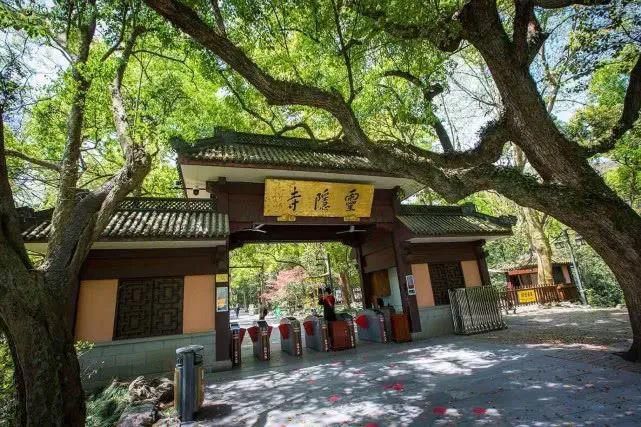 少林寺|中国以旅游景点著称的10大“千年古寺”，你都去过了吗？