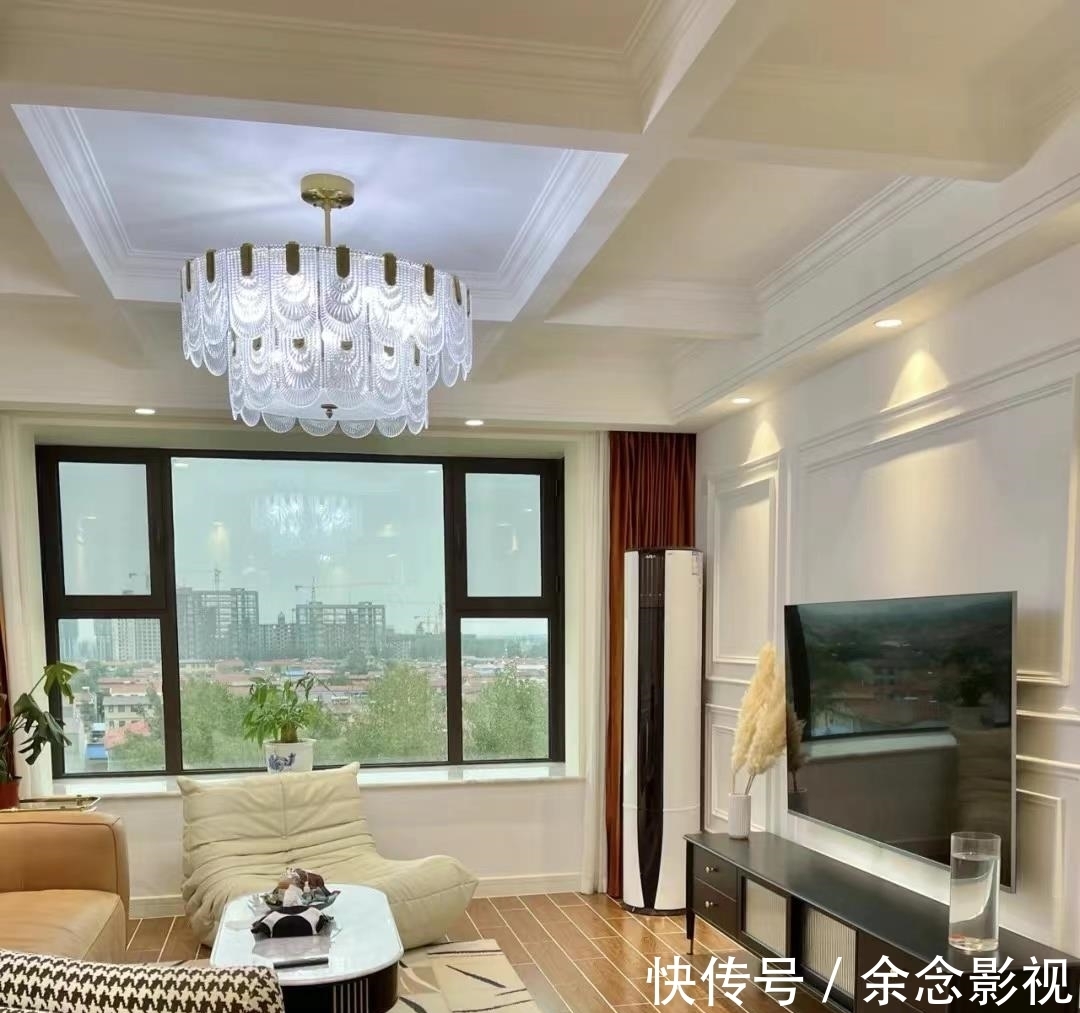 蕾丝|女主110㎡法式风格的家,颜值与浪漫并存,随手一拍就是杂志封面