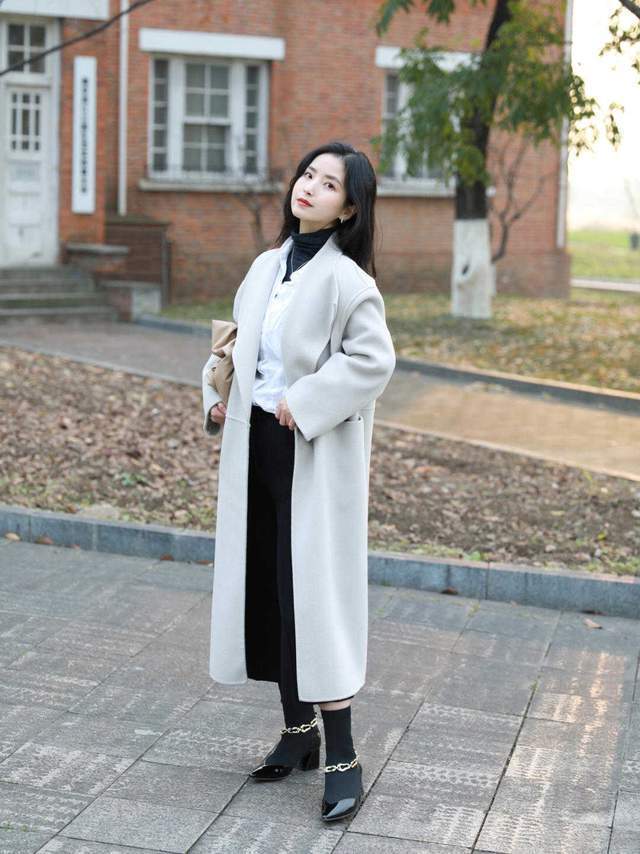 穿搭|才是真正的宝藏穿搭,一件打底衫的多种风格,时尚感太强了