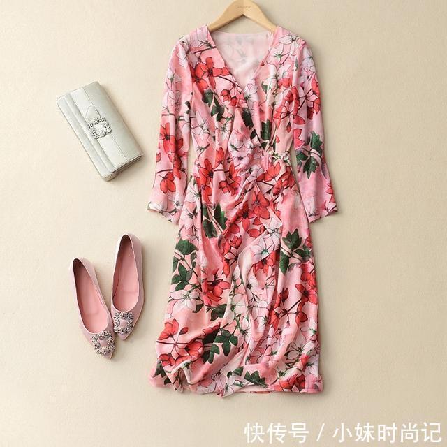 筋骨感|有质感的连衣裙,不用试也能看出上身会很美