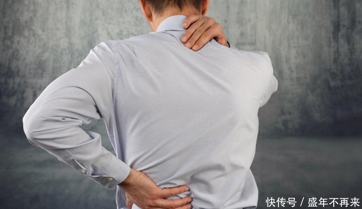 中老年人|大蒜加一物,每天吃几口,躲开肾病,三高不犯,血管干净!