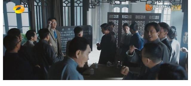 毛润|《百炼成钢》首播好评，视角独特，王雷陈晓汪涵表演传神让人深思