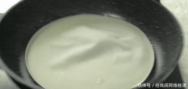 熬粥|大米别只会熬粥煮饭,加2个苹果做懒人面食,简单易学又很好吃!