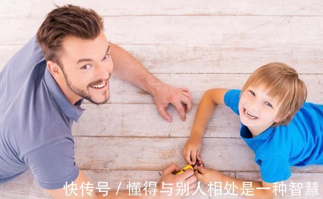 孩子|孩子3岁前有这四种表现，不是调皮是聪明，家长别埋没了他