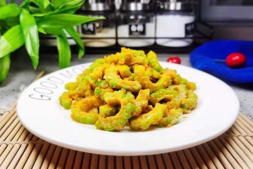 食用油|夏天，苦瓜和它是绝配，比牛奶补锌，很多人不会吃，真是太可惜了