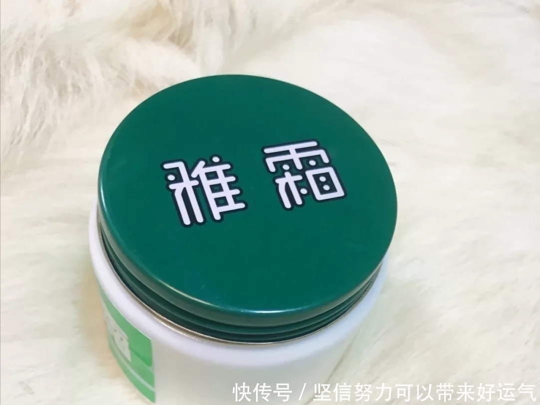 质地|平价护肤品那么多,这4款才是值得入手的,补水保湿效果好