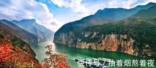 杨延！一生起伏36载流放，一曲《临江仙》道尽悲欢，他堪称读书人的典范！