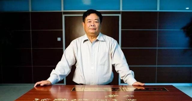 曹德旺|持有13000亿房产中国最大的炒房团浮出水面,原来作恶的是它们