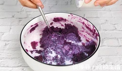 蛋糕|还在做电饭煲蛋糕试试这款松糕,颜值高更美味,香甜软糯更简单