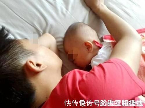孩子|爸爸陪娃睡觉,醒后发现娃不见了,吓坏了赶紧找,结果自己都乐了