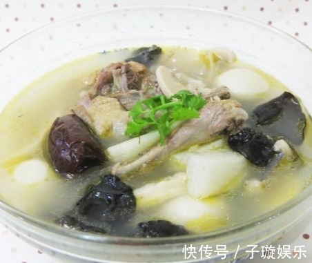 维e|枸杞和此物一起搭配,滋补肝肾,排毒燃脂,气色也越来越好!