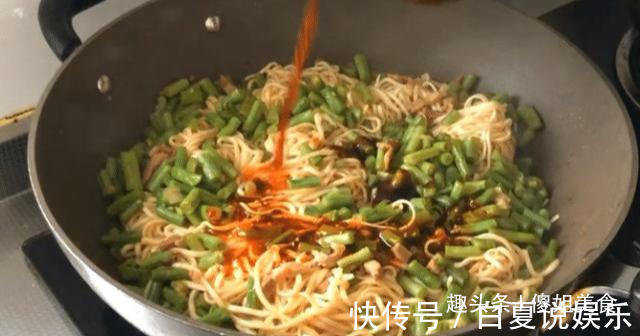 面条最过瘾的吃法，我家早餐隔3差5做，一大锅不够吃，太香了