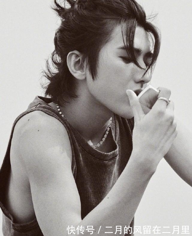 杂志|蔡徐坤全新杂志曝光，首次挑战硬汉风格，这个风格hold住了吗