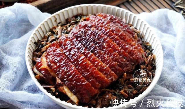 炸扣肉时,别直接下锅炸,学会这些技巧,扣肉好吃不油腻,太香了