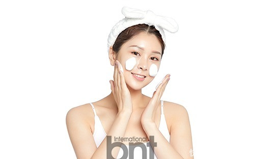 毛孔|口罩日常化逐渐变成痘痘肌? 洁面保湿×毛孔护理定要到位