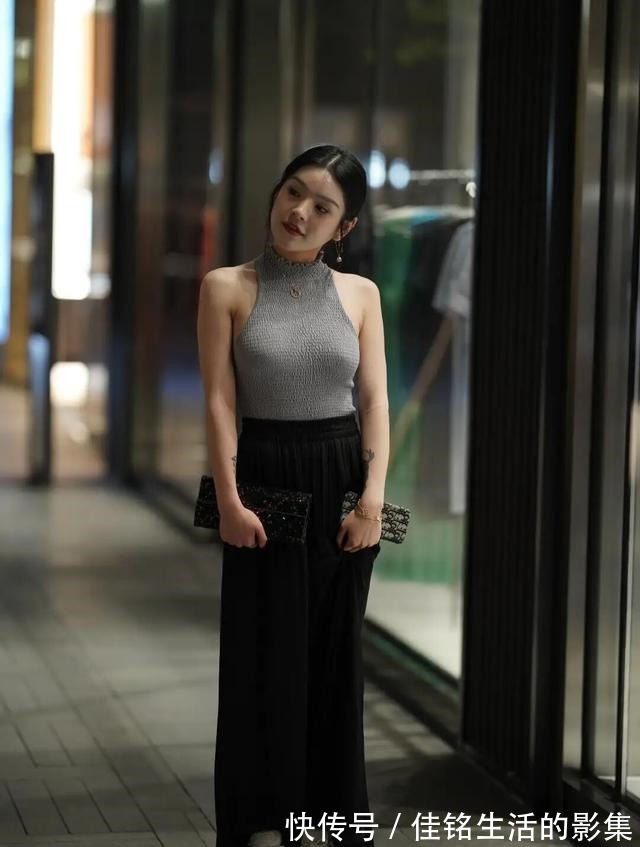 阔腿裤 秋季穿衣建议“宁大不小”,阔腿裤就是标准,搭配得当同样有曲线!