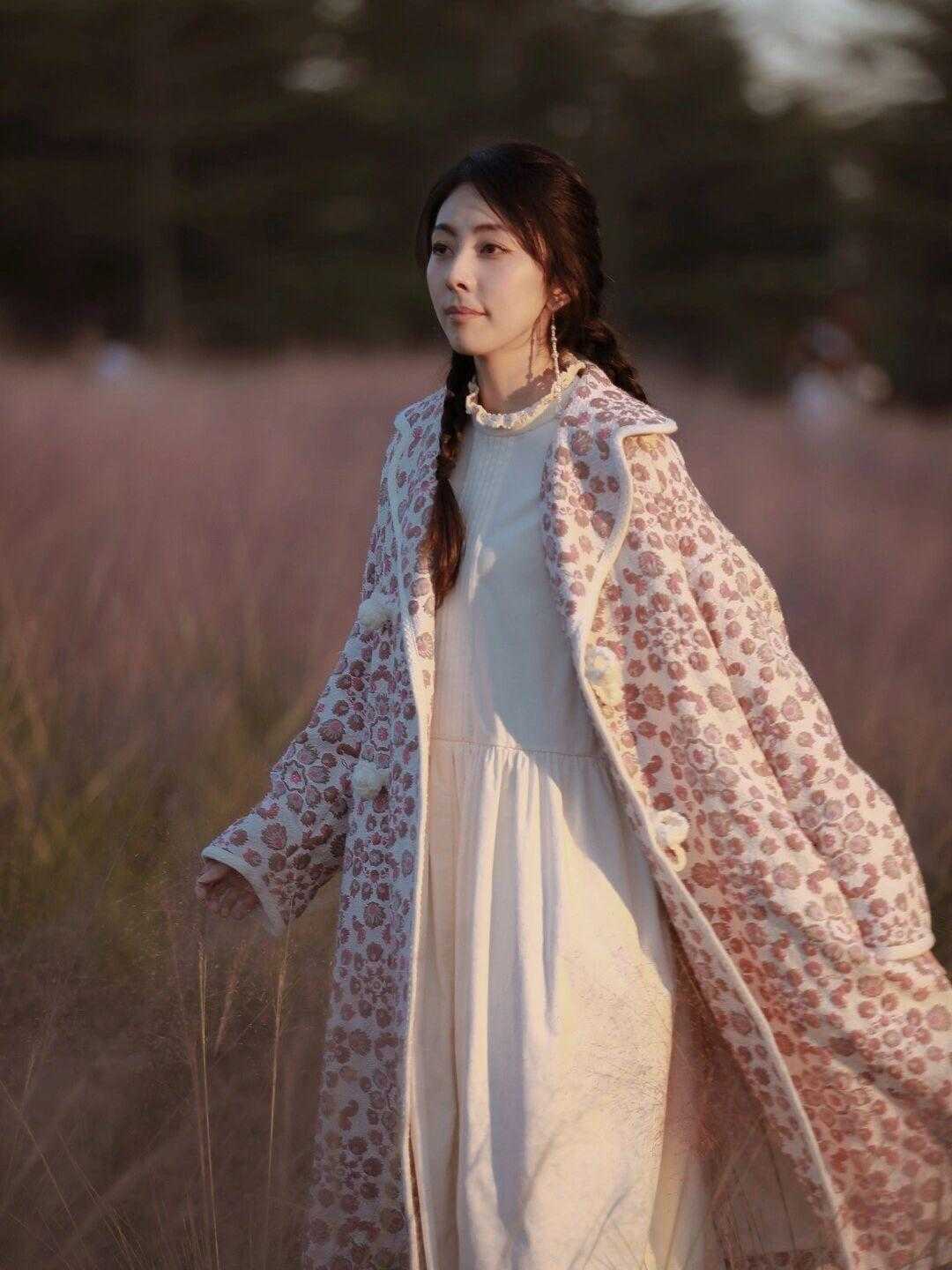 减龄 收起气质款大衣,快将少女款大衣带回家吧!青春减龄活泼可爱