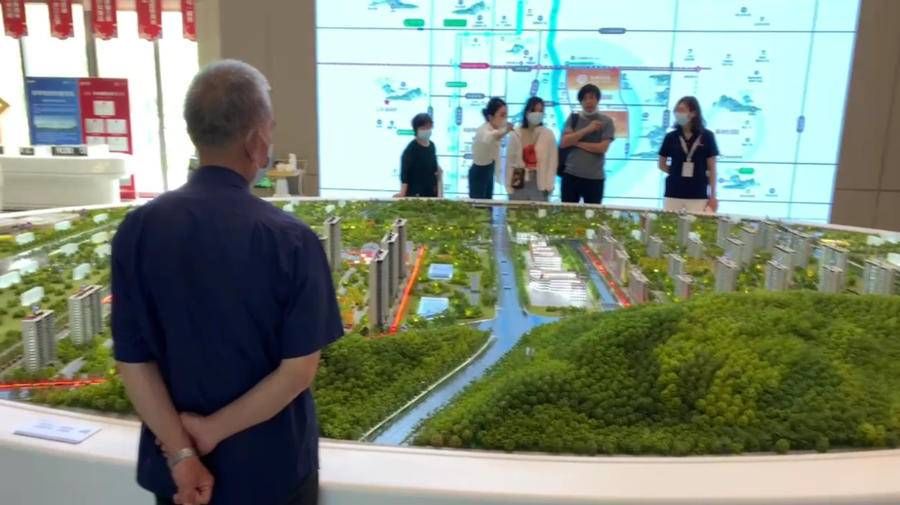 许传明|济南楼市新政落地首日实探!买房的明显多了,朋友圈喊涨的没大涨