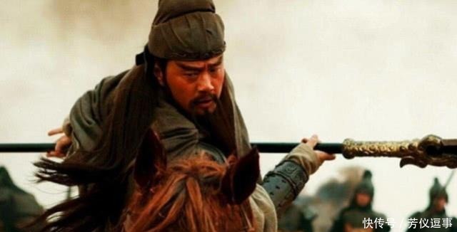 刘禅|三国演义:刘备托孤,为何对诸葛亮说可以取代刘禅,两手准备