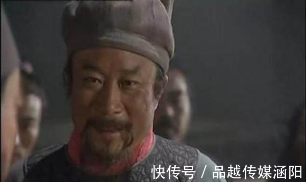 暴打|此人是梁山地狂星, 排名不低皆因师傅牛, 本领差却能暴打武松