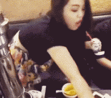 |搞笑GIF: 如何才能健康长寿 大爷讲的太对了