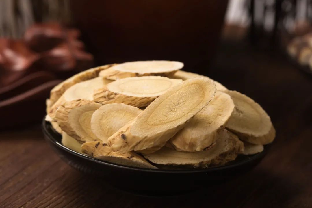 副作用|为什么喝了黄芪水,身体变瘦了?提示:黄芪水的副作用不可忽视