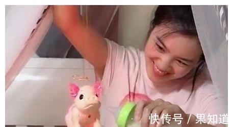 小姨|小姨带娃“鸠占鹊巢”,娃一脸生无可恋,萌娃内心:我太难了!