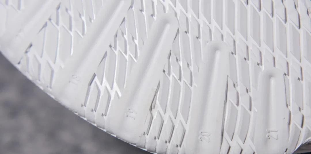 tpe 不输狂潮3的安踏支线!横扫3能让要疯再疯狂一次吗?