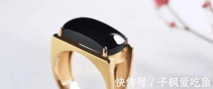 保养#泡水对翡翠的重要性有多大?怎样正确保养水头?进来看就知道!