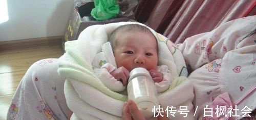 辅食|宝宝到了这个月龄,基本可以告别“夜奶”了,宝妈早知道早准备