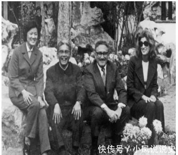 波折&揭秘乔冠华的后事，用2000元稿费安葬自己，结局如何？