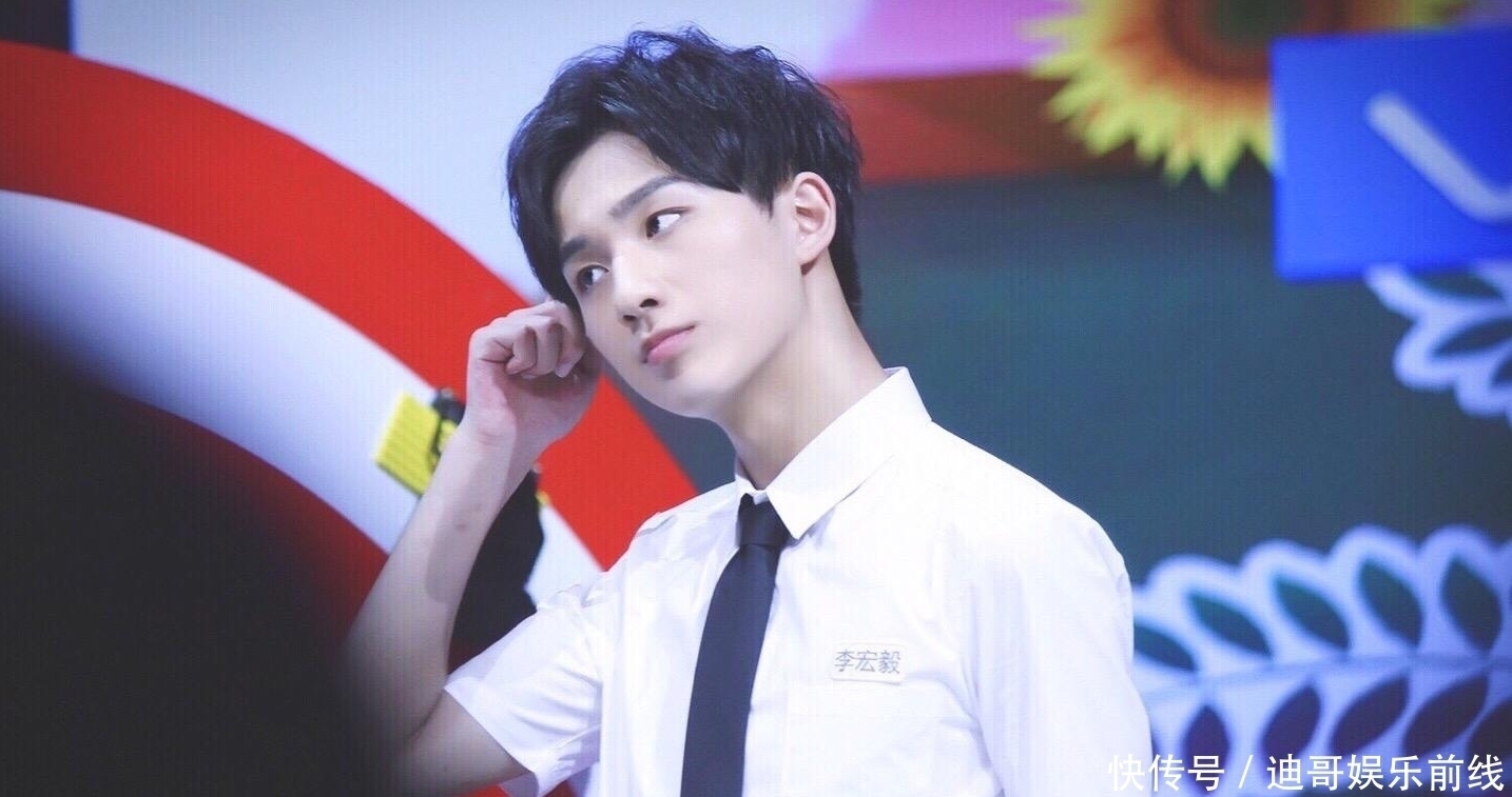 富人游戏 她曾是乡间土丫头,《变形计》后秒变名媛,还认明星当哥