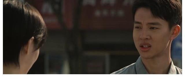 《你好！母亲大人》首播：尹昉表现不俗，董洁病态妆加分，但突兀