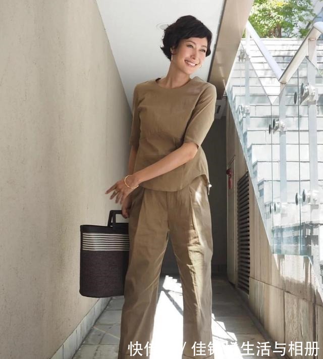 秋冬 日系穿搭也可以没有大衣,“日系辣妈”穿搭思路,教你这样美!