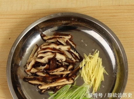 肉丝|榨菜脆爽,肉丝滑嫩,真不愧是经典家常的下饭菜