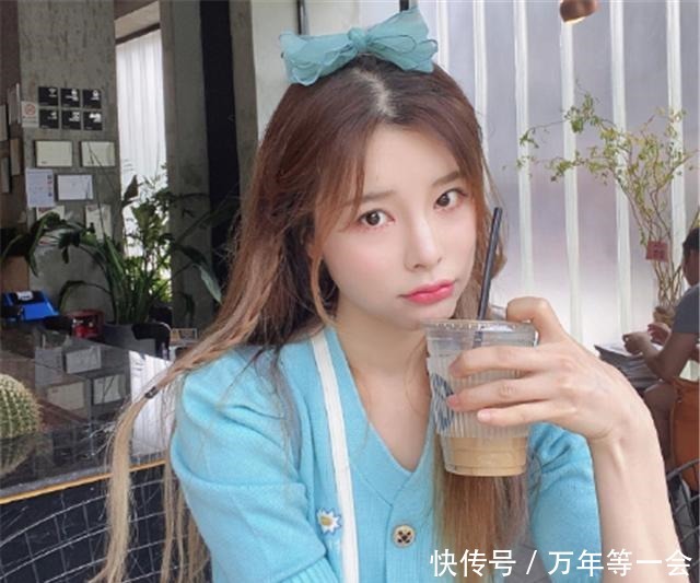 糖小幽|FPX冠军选手的doinb,如今却在地下室开播了,自曝是战队的要求