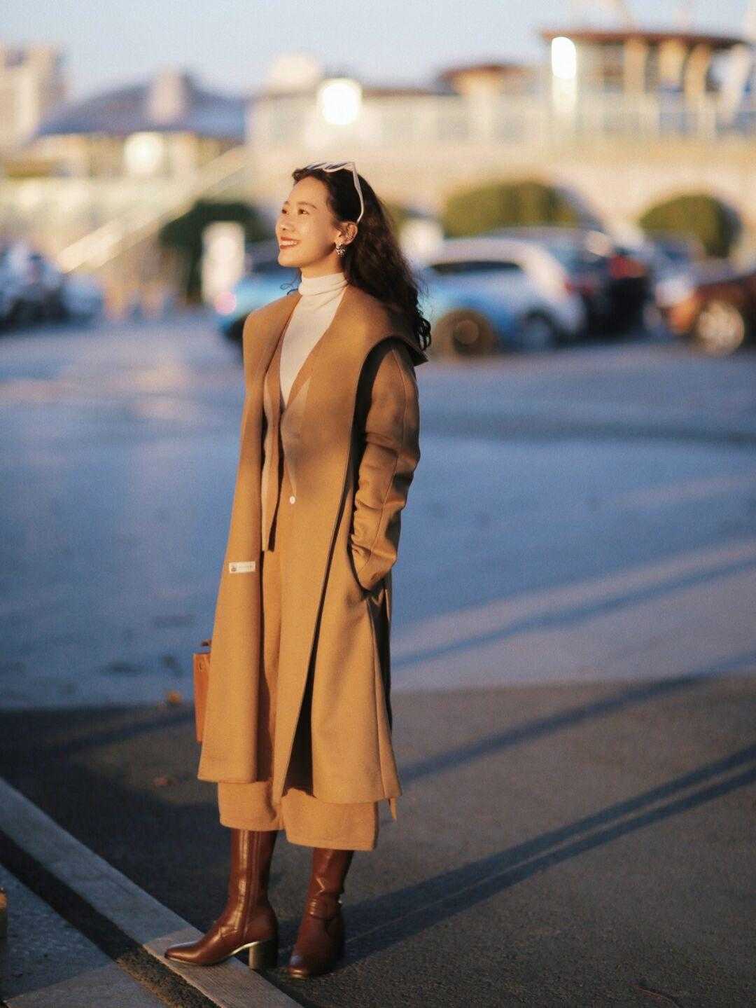 大地色|30+的女人,过冬穿搭要精致减龄,这些技巧更时尚有气质