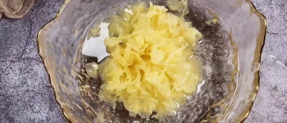 百合|失眠最“怕”这菜,睡不香的人要多吃,养心安神,一觉睡到自然醒