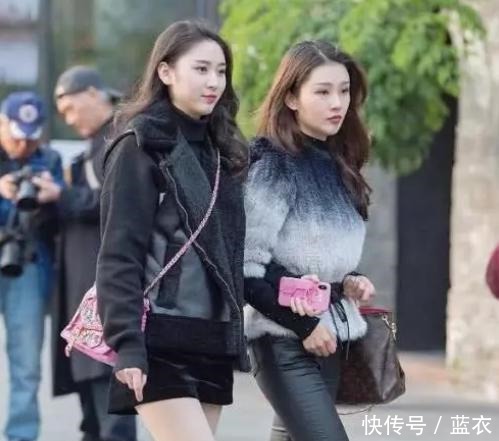 街拍紧身裤让能够拉长女性腿部线条,最大限度展现不同年龄的美好身材!
