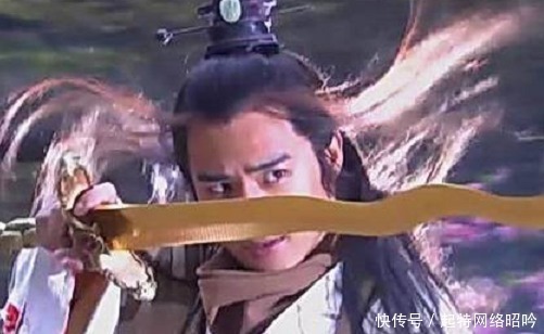 黄蓉|金庸笔下的4把名剑:倚天剑只排第二,第一两个主人都是天下无敌