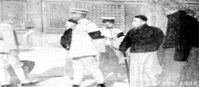 东西|溥仪在伪满洲国的时候, 有两样东西随身携带, 有了它溥仪才是皇帝!