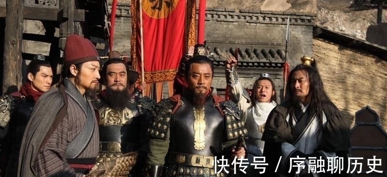 三国$俗话说:少不读水浒,老不读三国,古人究竟是因为什么这么说呢?