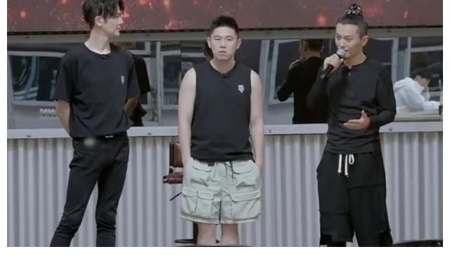 陈辉|《披荆斩棘》3位哥哥被淘汰,两位队长主动离开,实气最低却留下
