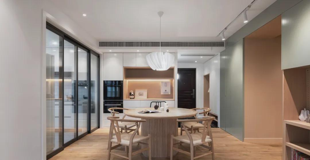 卫生间|132平的家,客厅这样设计,可太适合两娃家庭了!