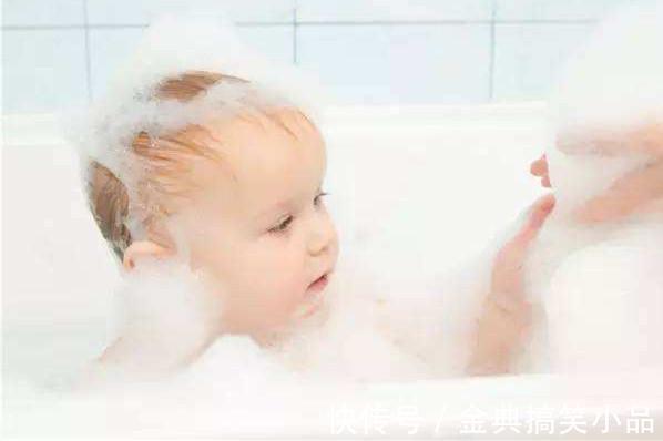 睡眠质量|给宝宝洗完澡后,这3件事家长不要急,对宝宝会有影响