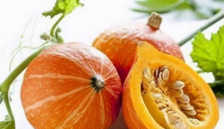 聪明的女性要多吃3种食物，美白肌肤，增强体质，排出体内毒素