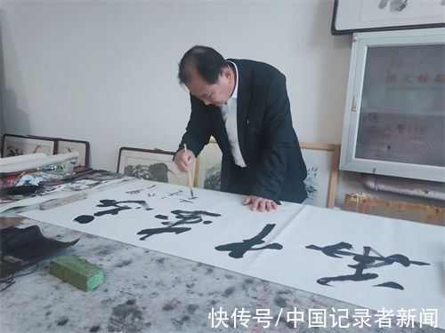 书画家@唐山市书法家与唐山屈原纪念馆书画家开展书画交流活动