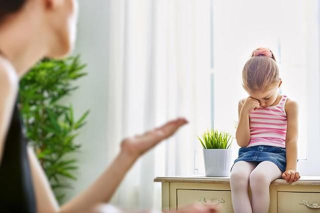 孩子|家长 你还认为孩子吃手指是正常的生理现象吗 看了你就会明白