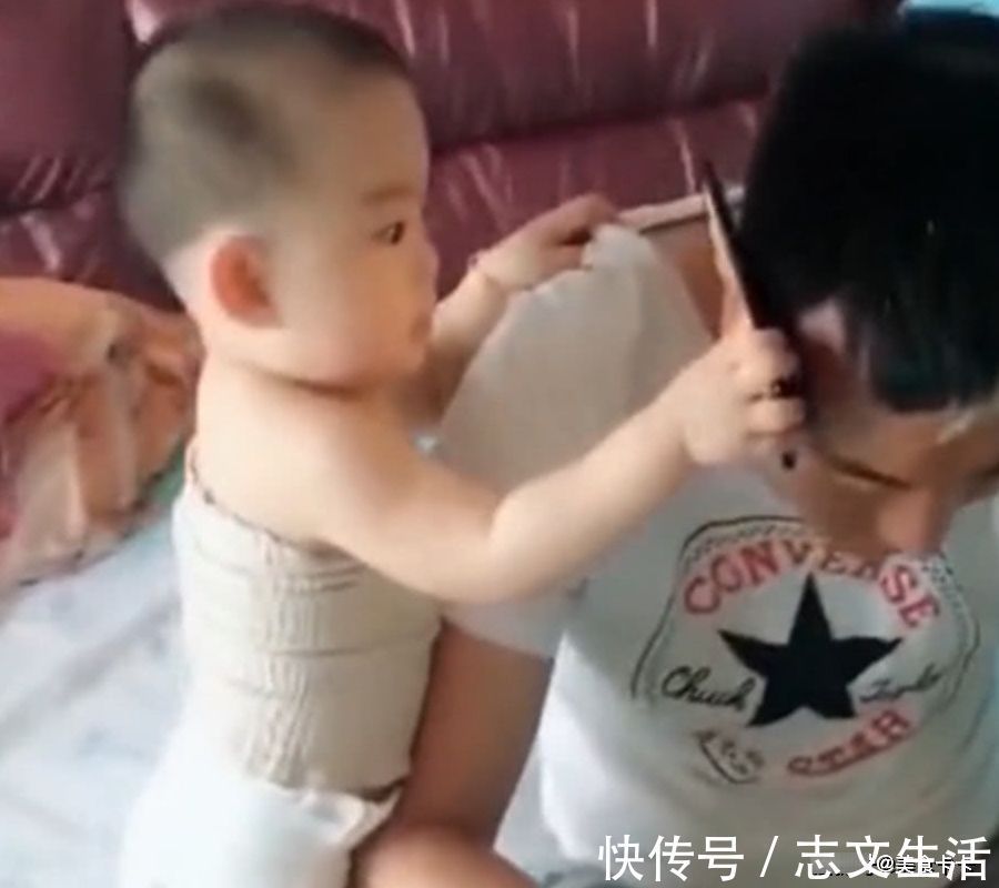 亲子关系|爸爸带娃时,为了不耽误自己玩游戏想出的招数,让人无语