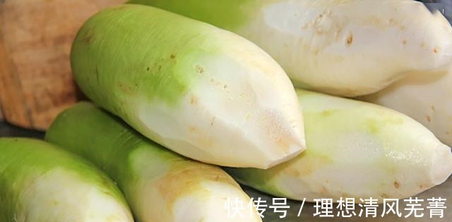 调料|包萝卜馅饺子,这两种常用“调料”谨记别放,不增香反而味道怪异!